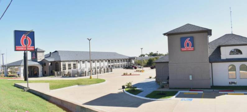 德州布伦汉姆Studio 6套房(Studio 6 Suites Brenham, TX)图片