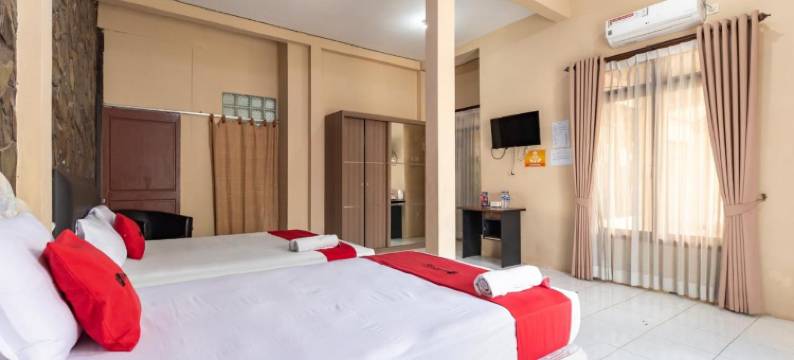 红多兹酒店-苏加诺哈达英达(RedDoorz @ Soekarno Hatta Indah)图片