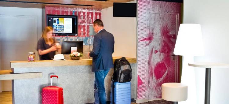 宜必思快捷梅肯克雷什酒店(Ibis Budget Mâcon Crêches)图片