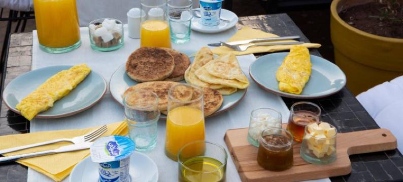 里亚德阿马里斯(Riad Amaris)图片