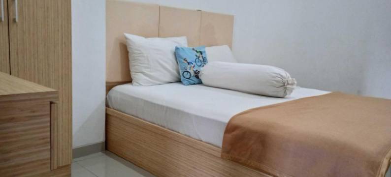 Guest House Pinarak 2 Syariah Near Gor Satria Purwokerto Mitra RedDoorz图片