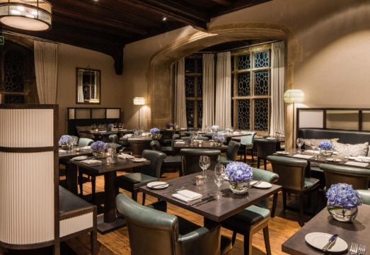 Eastwell Manor, Champneys Hotel & Spa Hotel Overview