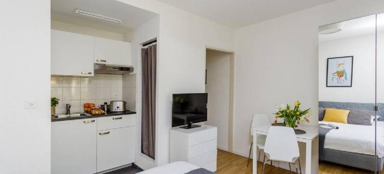 德尔斯伯格街瑞士之星出租公寓(Rent a Home Delsbergerallee - Self Check-IN)图片