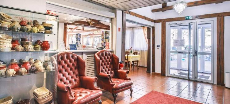 韦尔特舒适酒店(Hotel Strasbourg - Montagne Verte & Restaurant Louisiane)图片