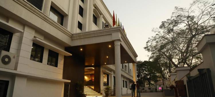 The Four Seasons Recreation图片