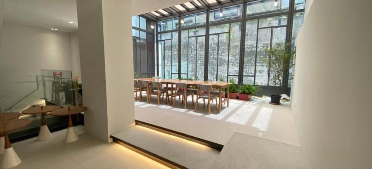 明通行商旅图片