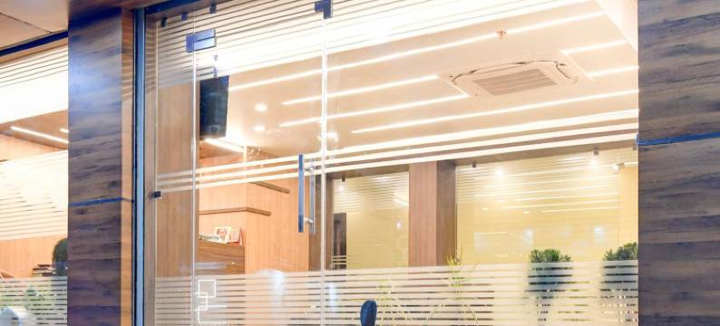 Townhouse Oak Bulbuli Neer图片