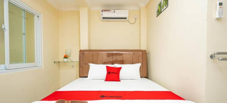 红多兹伊斯兰酒店-近西亚维收费站出口(RedDoorz Syariah Near Exit Toll Ciawi)图片