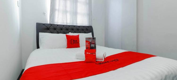 红多兹Plus酒店-近巴淡岛城市广场(RedDoorz Plus Near Batam City Square)图片