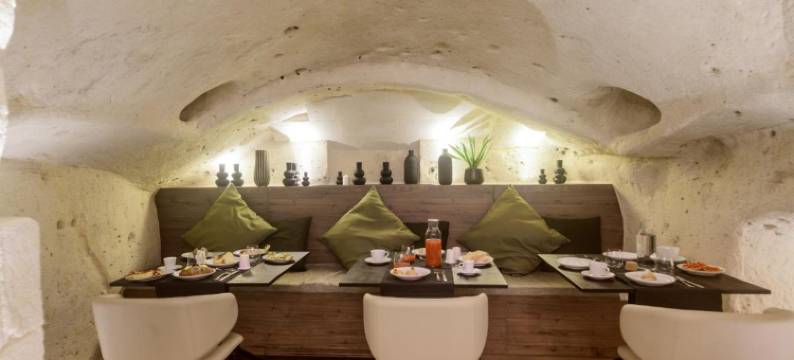 乐马尔夫-洞穴静修所(Le Malve Cave Retreat)图片