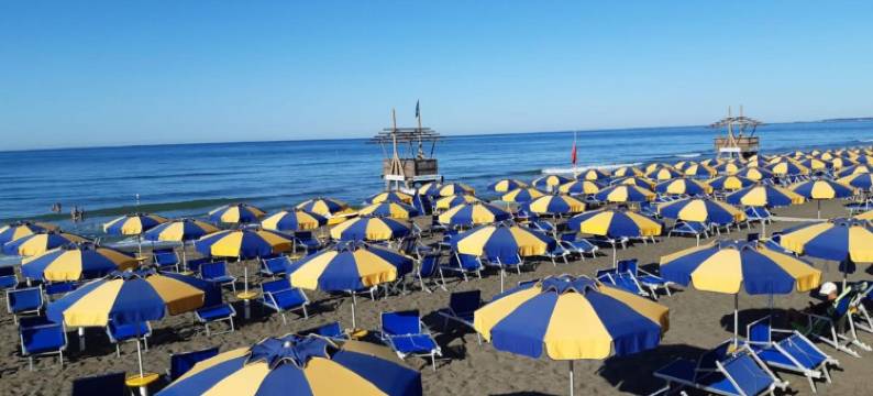 提雷诺酒店(Hotel Tirreno)图片