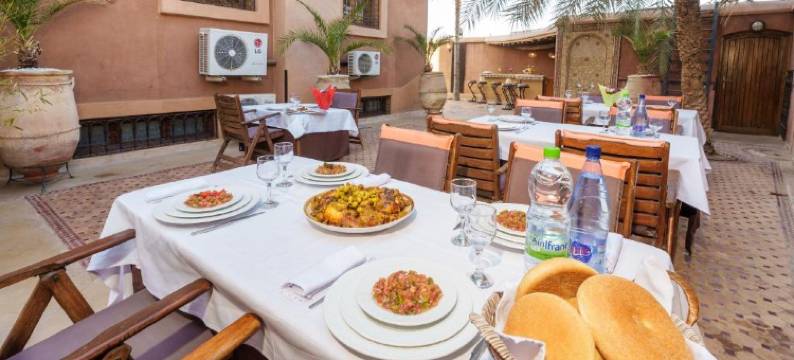 马拉喀什中心乌斯怀亚别墅庭院(Riad Ushuaia la Villa - Centre Marrakech)图片