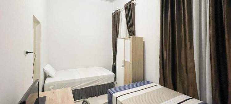 安妮莎民宿清真亚齐米特拉红门酒店(An Nisa Homestay Syariah Mitra RedDoorz)图片