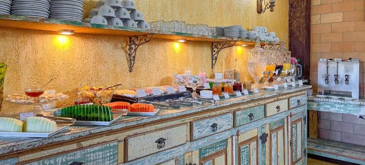 维多利亚别墅旅馆卡慕斯多若尔当(Pousada Victoria Villa by Nacional Inn - A 800 Metros da Vila Capivari)图片