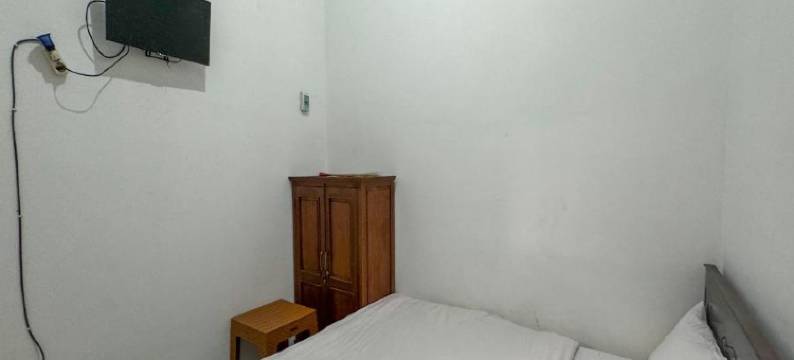 Hotel Grand New Si Jago Mitra RedDoorz图片