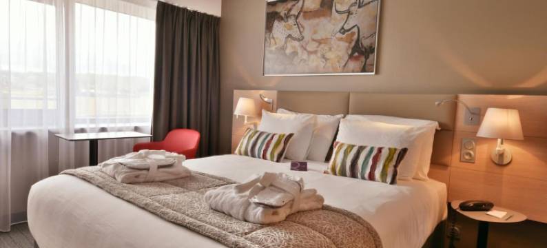 佩里格中心美居酒店(Hôtel Mercure Périgueux Centre)图片