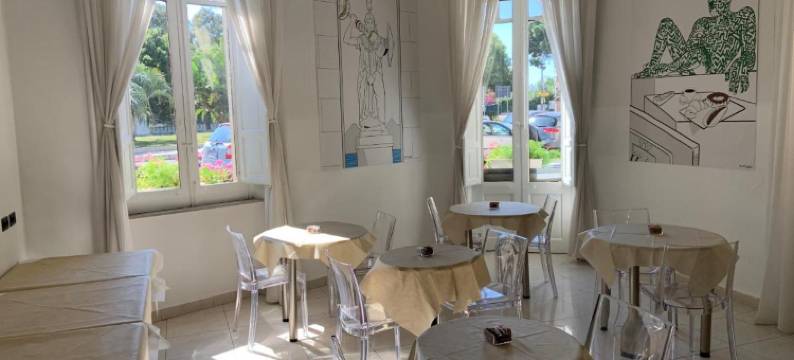 伦格马勒酒店(Hotel Lungomare)图片