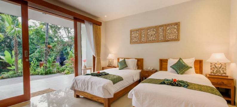 乌布塔曼阿玛莎别墅(Taman Amartha Hotel)图片