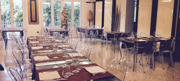 马尔米堡罗格斯酒店(Jr Resort Logos Forte dei Marmi)图片