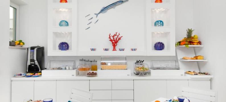 瑟尔萨尔套房酒店(YourHome - Sersale Suites)图片