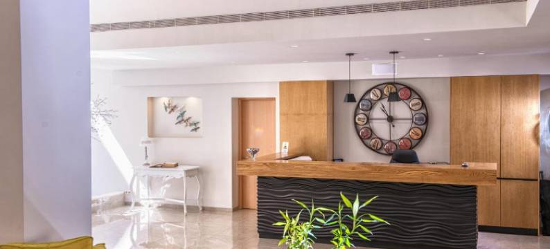 埃瑞尼酒店(Irini Hotel)图片