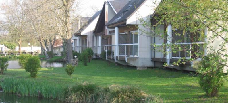 里勒杜索塞酒店(Hôtel l'Ile du Saussay)图片