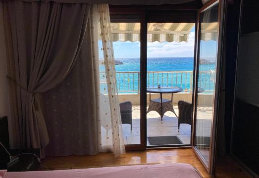 Apartments Lungo Mare Hotel Overview