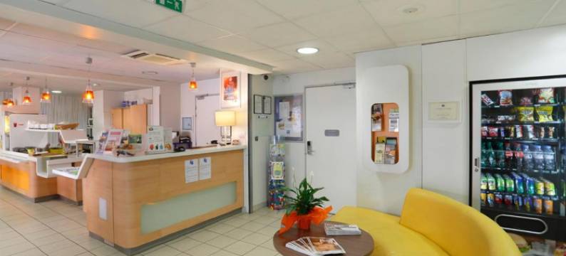 First Inn Hotel 阿普特(First Inn Hotel)图片