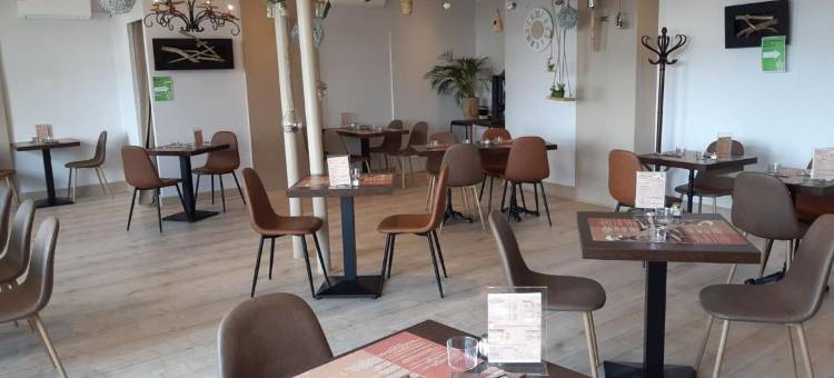 拉巴斯蒂德奥里维罗基斯酒店(Logis Hôtel la Bastide des Oliviers)图片