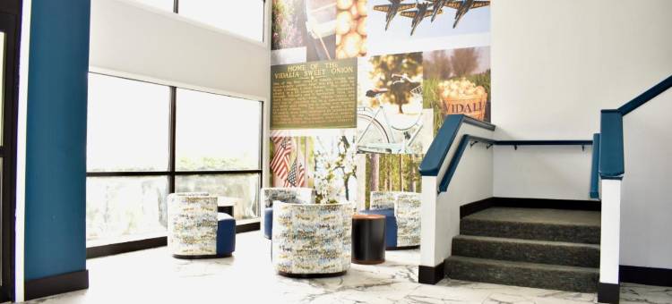 维达利亚 - 西里昂克拉丽奥酒店(Clarion Pointe Vidalia - Lyons West)图片