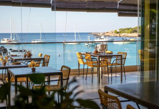 Hostal la Cigüeña Hotel Overview