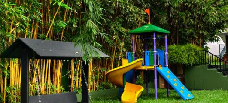 阿提拉皮里绿树度假村(Athirapally Green Trees)图片