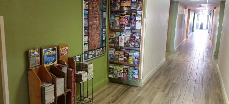 默特尔比奇-康芒斯温德姆速8酒店(Super 8 by Wyndham Myrtle Beach/Market Common Area)图片