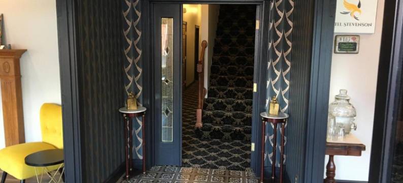 史蒂文森酒店(Hotel Stevenson)图片