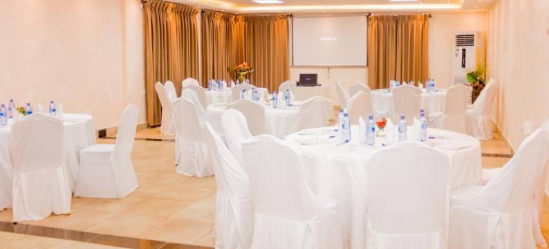 米当蒂酒店(Midindi Hotel)图片