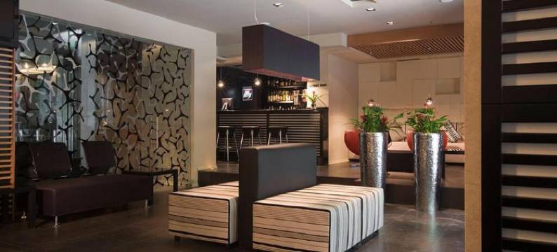 名居酒店(Famous House)图片