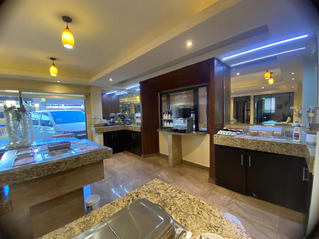 Hotel San Ignacio Inn Over view