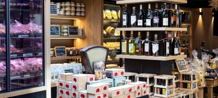 欧布拉克之家酒店(Hôtel-Restaurant Logis l'Aubrac Laguiole)图片