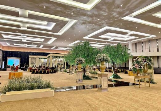 Hotel Santika Mega City BekasiHotel Overview