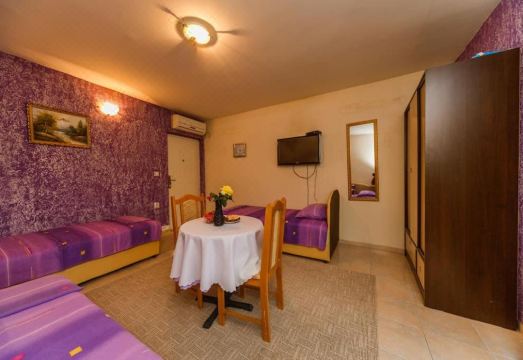 Apartmani MarijaHotel Overview