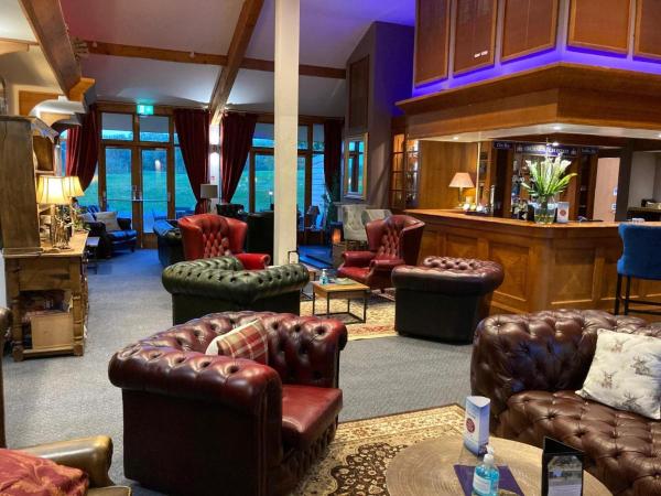 Orchardleigh Estate Over view