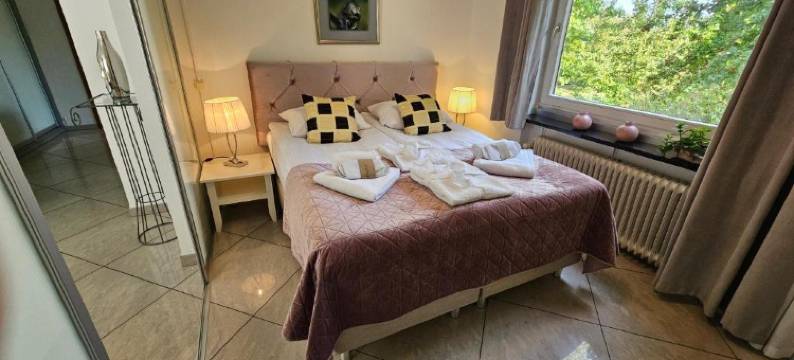 索尔罗森锡姆里斯港市酒店(Solrosen I Simrishamn - Österlen)图片