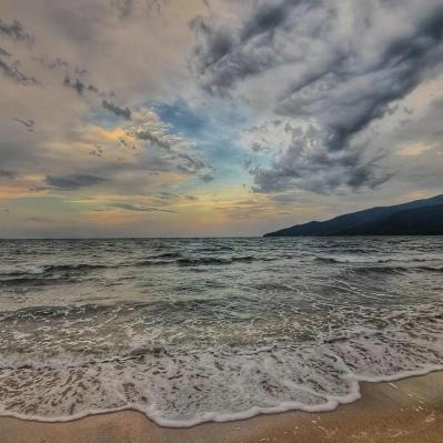 Sea Breeze Luxury Apartments Over view