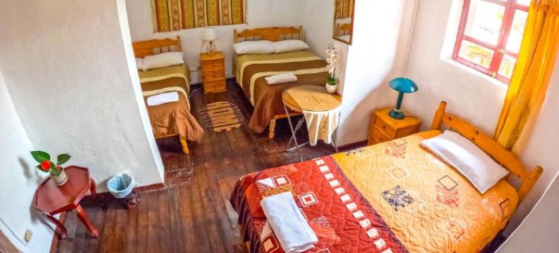 克罗尼尔之家酒店(Colonial House Inn)图片