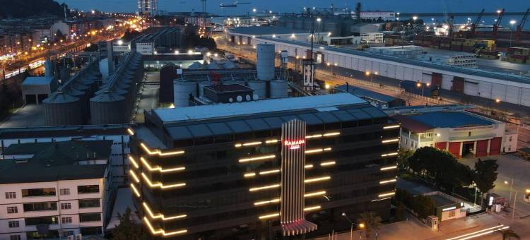 温德姆华美达广场酒店-萨姆松(Ramada Plaza by Wyndham Samsun)图片