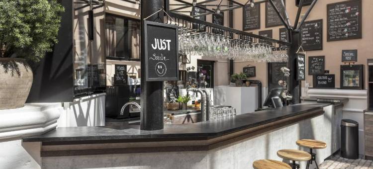 维多利亚家园酒店(Home Hotel Victoria)图片