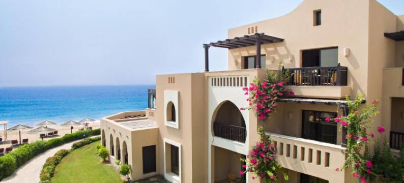 美丽华度假村-艾阿卡海滩(Miramar Al Aqah Beach Resort)图片