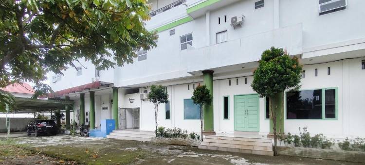 RedDoorz at Qaireen Living Jambi图片
