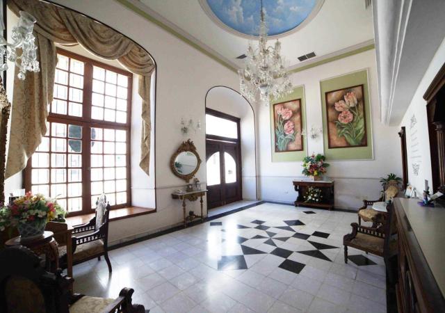 Hotel Francis Drake by DOT Tradition Over view