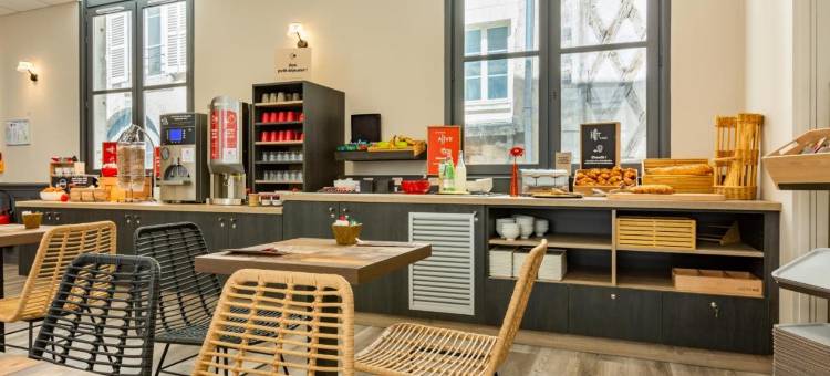 宜必思布卢瓦中心城堡酒店(Ibis Blois Centre Château)图片